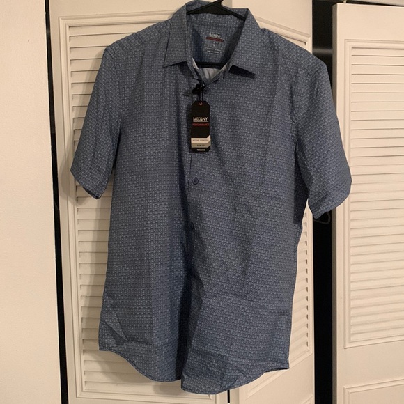 Other - Blue but done short leave shirt